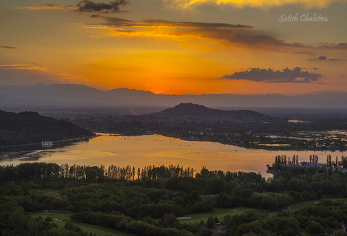 Splendid Dal Lake. Srinagar